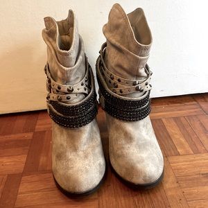 Daisy Fuentes - US 9M Western Bootie